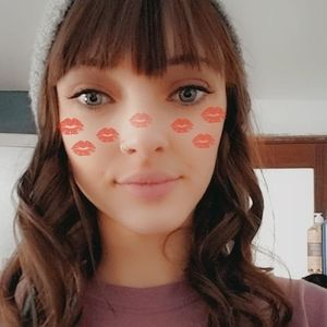 Meet your Posher, Mackenzie